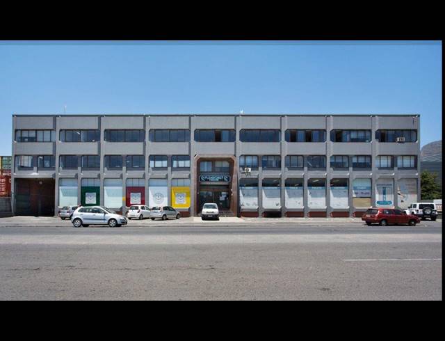 30M² OFFICE TO LET IN SALT RIVER